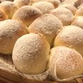 のりぞう22's cooksnap of when they made ふわふわモチモチちぎりパン　20㎝角.