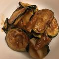 クックIB82OG☆'s cooksnap of when they made にんにくごまみそズッキーニ.