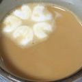 もへほっぺ's cooksnap of when they made ♡マシュマロde簡単お花のラテアート風♡.