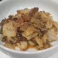 古賀竜一's cooksnap of when they made 簡単！　サバ味噌缶とキャベツの炒め物.