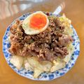naopon☆'s cooksnap of when they made 安いお肉でよくばり牛豚焼き肉丼♪.