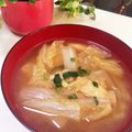 kpえもん♪'s cooksnap of when they made 本だしで簡単！基本の白菜と油揚げの味噌汁.