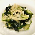 azbjbn's cooksnap of when they made わかめ、玉ねぎ、きゅうりの酢の物.