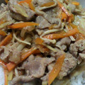 mash_wani's cooksnap of when they made 煮込むだけ！我が家の美味しいえのきの豚丼.