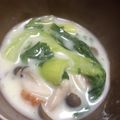 やーしー's cooksnap of when they made チンゲン菜としめじとベーコンのクリーム煮.