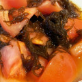 Neity's cooksnap of when they made もずくとトマトの酢の物.