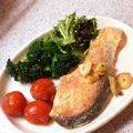ころんぴ's cooksnap of when they made チョー簡単♪しゃけのガーリックソテー.