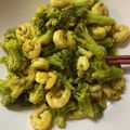 ぎゅ～！'s cooksnap of when they made エビ＆ブロッコリーのカレーマヨ炒め.