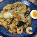＊こっぺ＊'s cooksnap of when they made 海鮮餡かけかた焼きそば.