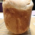 賢くんママ's cooksnap of when they made 早焼きふわふわプレーン食パン(HB使用).
