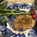 Nana983's cooksnap of when they made ポークステーキ粒マスタードソース.