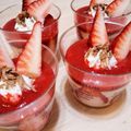 kami母さん's cooksnap of when they made 簡単♪ふるふる♪いちごムースゼリー♡.