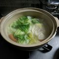 takahiro19's cooksnap of when they made 餃子レタス鍋.