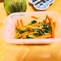 komutatata's cooksnap of when they made ごま油香る☆ほうれんそうと人参のナムル.