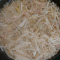 ネコみーさん's cooksnap of when they made 安いし旨い！ダイエットもやし鍋☆.