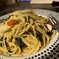 英国で日本食作る女's cooksnap of when they made 鶏肉とほうれん草の和風パスタ.
