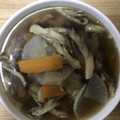 かおり♡♡♡'s cooksnap of when they made 手抜きで簡単♪♪【舞茸と大根のスープ】.