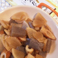 tikariri's cooksnap of when they made 茅乃舎さんde竹輪と大根と蒟蒻の炊いたん.