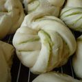 wRYOw's cooksnap of when they made そらまめ餡.
