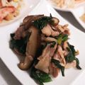 mary_39's cooksnap of when they made 豚肉とニラしめじ椎茸の炒めもの♡美味.