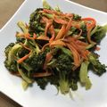 ビキナーもんちゃん's cooksnap of when they made ブロッコリーと人参のカレーきんぴら.