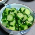 ☆ひぃひぃ☆'s cooksnap of when they made 一本漬け風？キュウリの浅漬け.