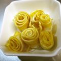 由芽15's cooksnap of when they made お誕生日 お弁当☆薄焼き玉子 ミニバラ.