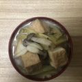 かおり♡♡♡'s cooksnap of when they made 具沢山の味噌汁①キャベツと厚揚げの味噌汁.