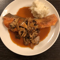 猫リン's cooksnap of when they made 鮭のムニエル　きのこソース添え♫.