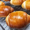 じぇにぞう's cooksnap of when they made ☆自家製酵母のロールパン★ストレート法☆.