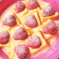 chako106HM's cooksnap of when they made 朝食にレンジで簡単♪苺のパンプディング.