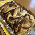大好きKP's cooksnap of when they made あん食パン～黒糖きな粉粒あん三つ編みパン.