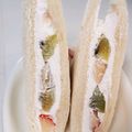 ぷにぷに～mama's cooksnap of when they made イチゴとバナナのフルーツサンドイッチ.