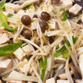 Maya0804's cooksnap of when they made 簡単☆しめじともやしチキン炒め.
