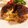 ぷゆら☆'s cooksnap of when they made とろ～りチーズinハンバーグ.
