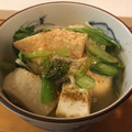 ゆるべジharu's cooksnap of when they made 厚揚げと豆乳と塩麹の白い鍋焼きうどん.