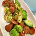 クックＦ8ＪＷ40☆'s cooksnap of when they made ★簡単★アボカドとウィンナーの炒め物.