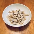 pali's cooksnap of when they made ごぼうサラダ☆味噌マヨメープル和え.