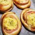 ふわふわゼブラ's cooksnap of when they made ハムとゆでたまごのマヨパン～成形画像付～.