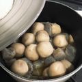 ビビ♡'s cooksnap of when they made 懐かしの味里芋とこんにゃくの煮っころがし.