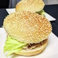 ちえたろう's cooksnap of when they made 大好きな佐世保バーガー＝ネギ塩豚っしょ❤.