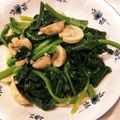 バナ猫's cooksnap of when they made ほうれん草とマッシュルームのバター炒め.