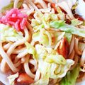まーく71's cooksnap of when they made ウインナーとキャベツのマヨ醤油焼きうどん.