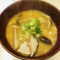 azbjbn's cooksnap of when they made きのこによるきのこだけのきのこのお味噌汁.