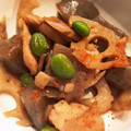 ryogapoco's cooksnap of when they made こんにゃくと蓮根と枝豆の甘辛煮　舞茸もね.