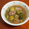 だぁしま's cooksnap of when they made 簡単！芽キャベツスープ(下処理～).