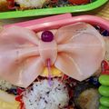まおまーおまお's cooksnap of when they made お弁当おかず♥ダブルハムりぼん♥キャラ弁.