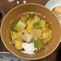 飯炊き妻's cooksnap of when they made レタスと豆腐と卵のお吸い物.