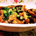 yangpa's cooksnap of when they made 鳥皮、茄子、しめじの炒め物.