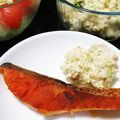 ミカ★ヅキ's cooksnap of when they made カリカリの皮が美味しい♪鮭のムニエル.